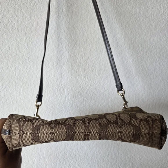 Coach Signature Patterned Crossbody Purse Bag - Picture 6 of 10